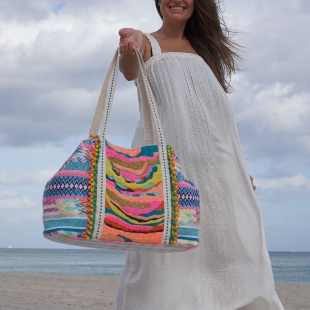 America & Beyond Daphne Beaded Tote Bag w/tassel